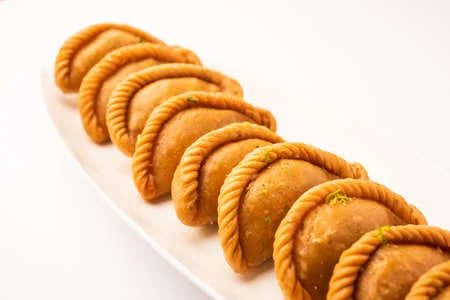 Agra Sweets Khova Gunjiya